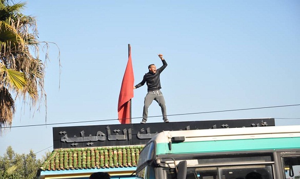 خروج التلاميذ في مسيرات حاشدة استنكارا لبرنامج مسار خروج التلاميذ في مسيرات حاشدة استنكارا لبرنامج مسار