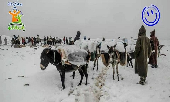 ارسم بسمة والتفاتة تنظمان قافلة تضامنية إلى منطقة تبرغنت بجماعة آيت محمد