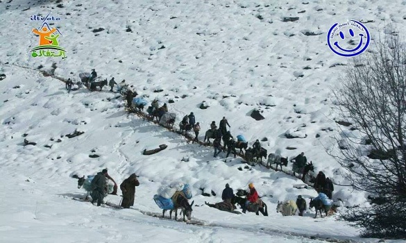 ارسم بسمة والتفاتة تنظمان قافلة تضامنية إلى منطقة تبرغنت بجماعة آيت محمد