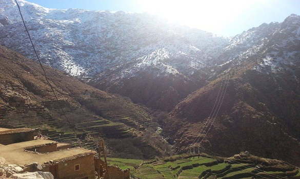 منتدى الشروق يحط قافلة مساعداته بدوار تماترت ستي فاطمة