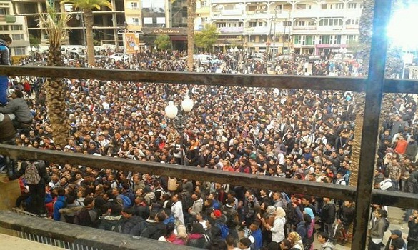 خروج التلاميذ في مسيرات حاشدة استنكارا لبرنامج مسار خروج التلاميذ في مسيرات حاشدة استنكارا لبرنامج مسار