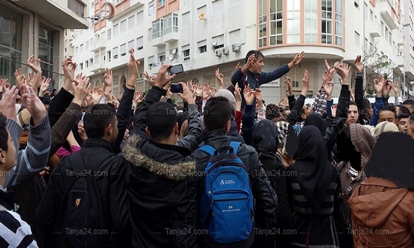 خروج التلاميذ في مسيرات حاشدة استنكارا لبرنامج مسار خروج التلاميذ في مسيرات حاشدة استنكارا لبرنامج مسار