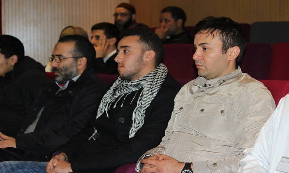 الشيخ محمد زريوح ومحاضرة: «شباب حول الرسول صلى الله عليه وسلم»