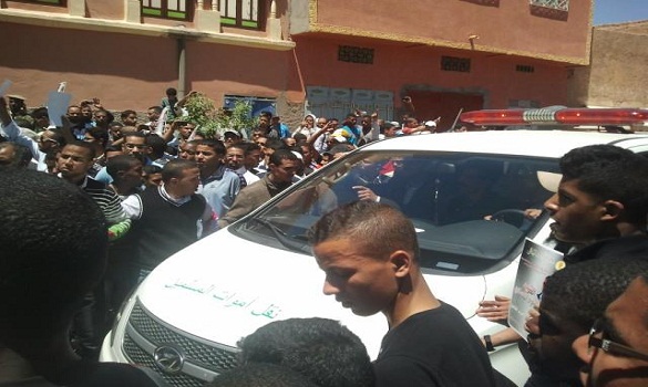 تشييع جثمان الفقيد عبد الرحيم الحسناوي في موكب جنائزي مهيب 