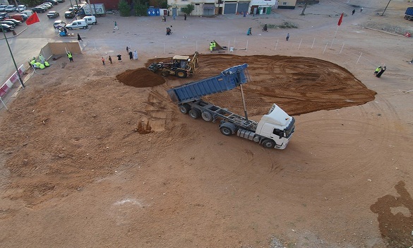 تهيئة أكبر مصلى في مدينة سلا بحي الانبعاث استعدادا لتراويح ليالي رمضان