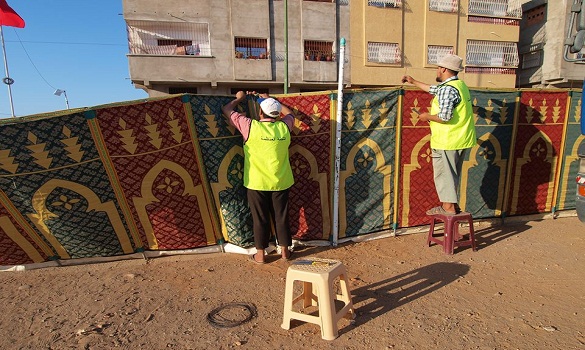 تهيئة أكبر مصلى في مدينة سلا بحي الانبعاث استعدادا لتراويح ليالي رمضان