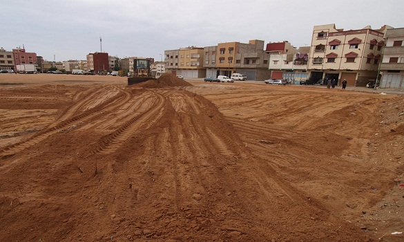 تهيئة أكبر مصلى في مدينة سلا بحي الانبعاث استعدادا لتراويح ليالي رمضان