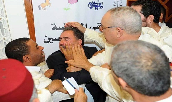 سب وشتم وعض.. بالبرلمان عقب خطاب الملك