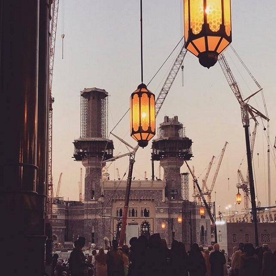 تقدم ملحوظ لأشغال إزالة باب الملك عبد العزيز في مشروع توسعة الحرم المكي