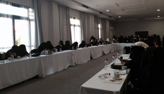 لقاء مفتوح بين نساء المؤتمر 12 للشباب الإسلامي مع الشيخ عبد الله المنيع