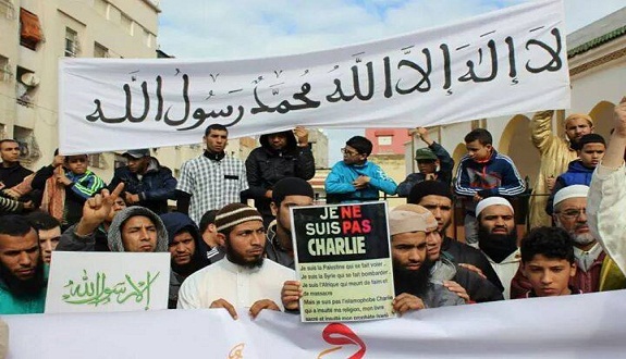 وقفة لنصرة النبي صلى الله عليه وسلم والرد على حملة الرسوم المسيئة بسلا