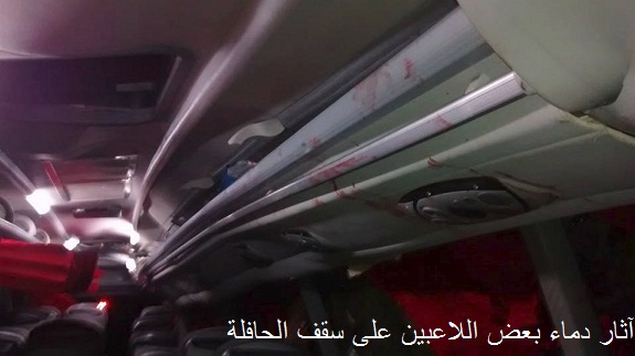 لاعبو شباب أطلس خنيفرة يتعرضون لحادثة سير خطيرة؛ انقلاب حافلتهم قرب مريرت