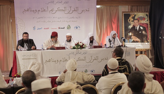 جمال أبو حسان: دراسة نقدية لمنهجية محمد الطاهر بن عاشور في التفسير