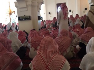 صور الجموع الغفيرة التي شيعت جنازة الشيخ صالح الحمودي