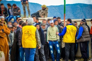 100 أسرة تستفيد من حملة «جمعية الفجر الثقافية والاجتماعية» «الدفء للجميع»