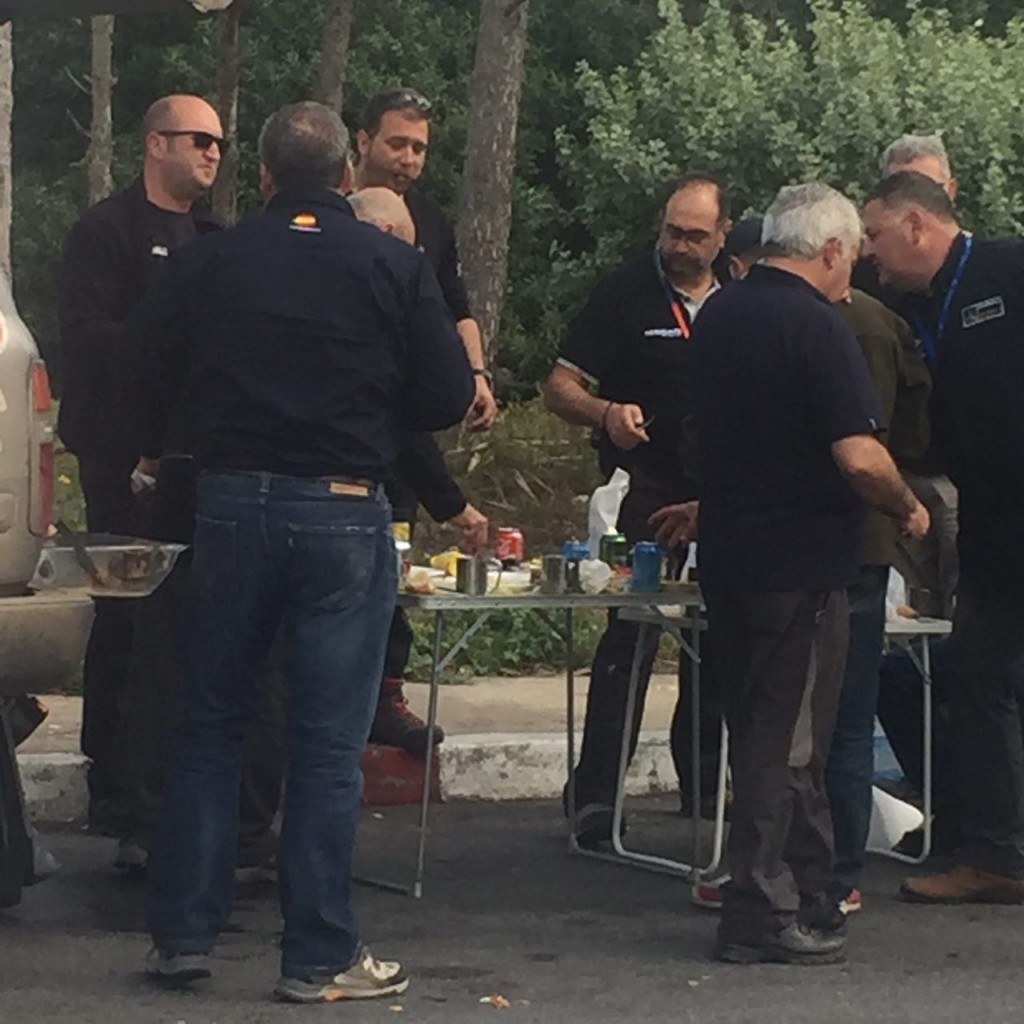 «الصباح» تهاجم إبراهيم الطالب مدير أسبوعية «السبيل» وتدافع عن شرب الخمر في الفضاء العام