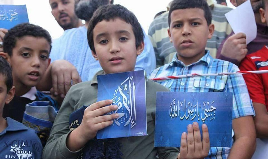 اللجنة المشتركة تنظم وقفات احتجاجية نصرة للرسول الكريم أمام المساجد وفي الساحات