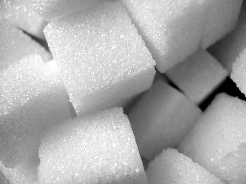 كارثة.. السكر قد يكون نصف طعام أطفالنا