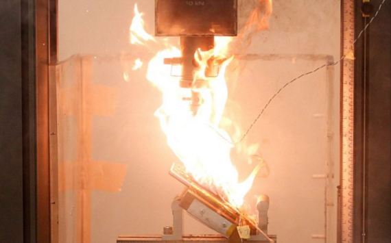 حل سرّ انفجار Note 7 خلال أيام.. وفضائح الفساد تهزّ سامسونغ بعد تورط رجال أعمال وساسة