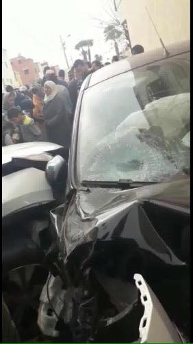 بعد سرقة هاتفها النقال.. شابة تدهس اللصين بسيارتها وهما يمتطيان دراجتهما النارية متسببة في وفاة أحدهما