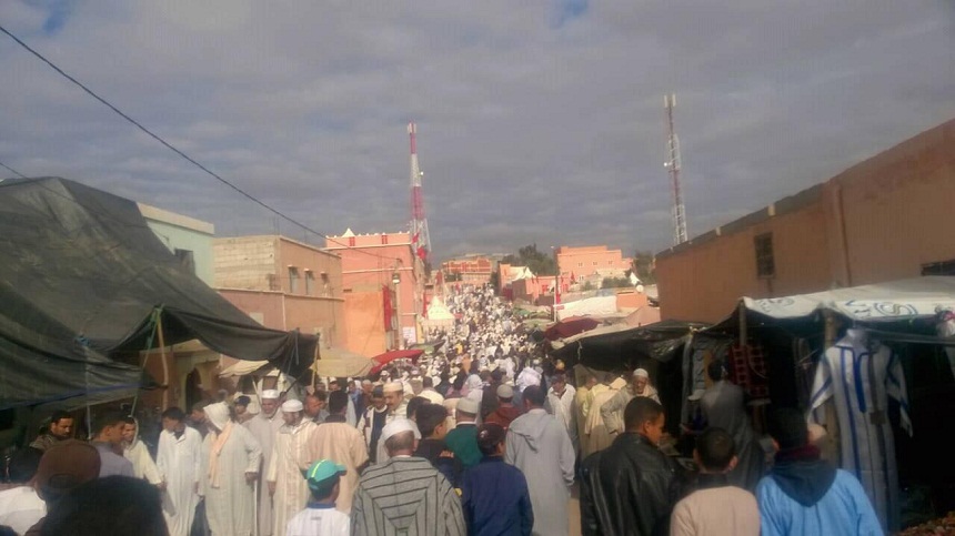 استنكار فيسبوكي لموسم "لالة تعلات".. ورعاية رسمية لأكبر مهرجان لأئمة المساجد وحملة القرآن!!