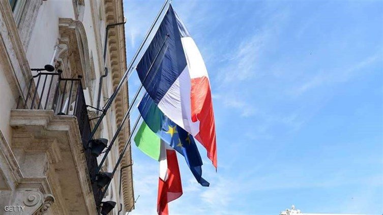 وزير الداخلية الإيطالي لماكرون: على باريس أولا أن تسلم الإرهابيين والقتلة الذين تأويهم لسنوات قبل أن توجه لنا انتقادات