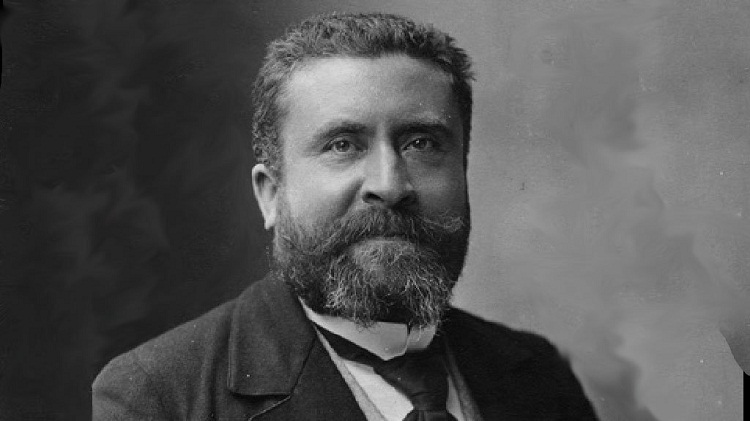 مناقشة «معاهدة الحماية» في البرلمان الفرنسيون