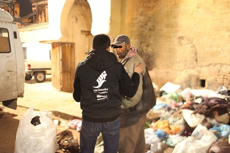 بالصور.. "مؤسسة يسر" ومشروع "رحماء" لمساعدة المشردين بمدينة فاس