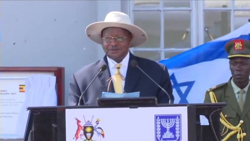 للمرة السادسة الرئيس الأوغندي يتقدم للانتخابات