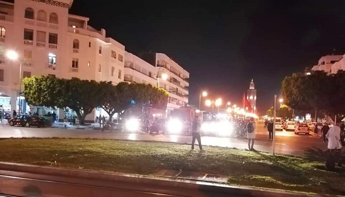 بالصور.. فض اعتصام التنسيقيات الثلاث للأساتذة من أمام البرلمان باستعمال شاحنة ضخ المياه