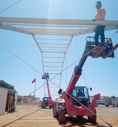 بالصور.. أشغال تغطية مصلى حي الإنبعاث للتراويح بسلا جارية على قدم وساق