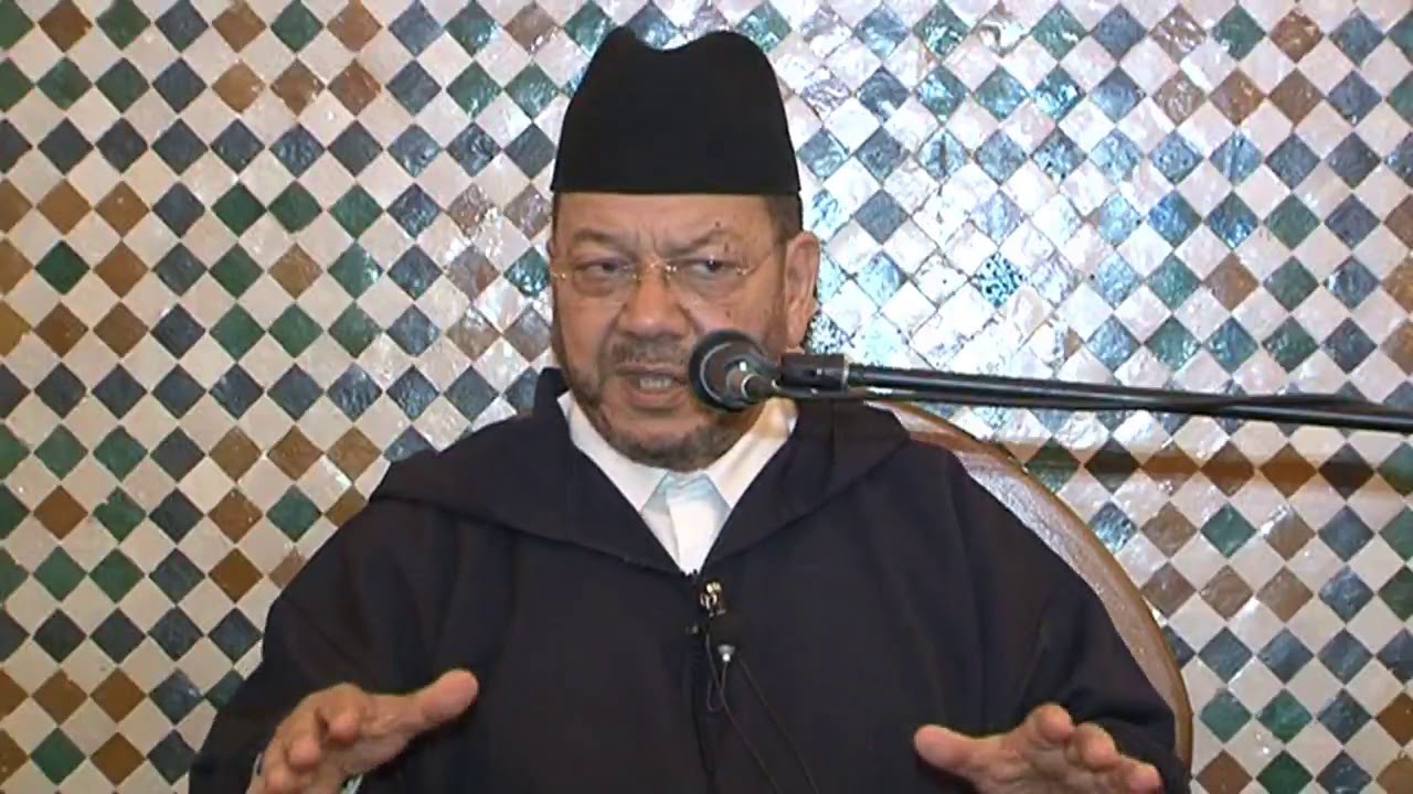 فيديو.. حقيقة الاحتفال برأس السنة الميلادية و"بابا نويل" - الشيخ مصطفى بنحمزة