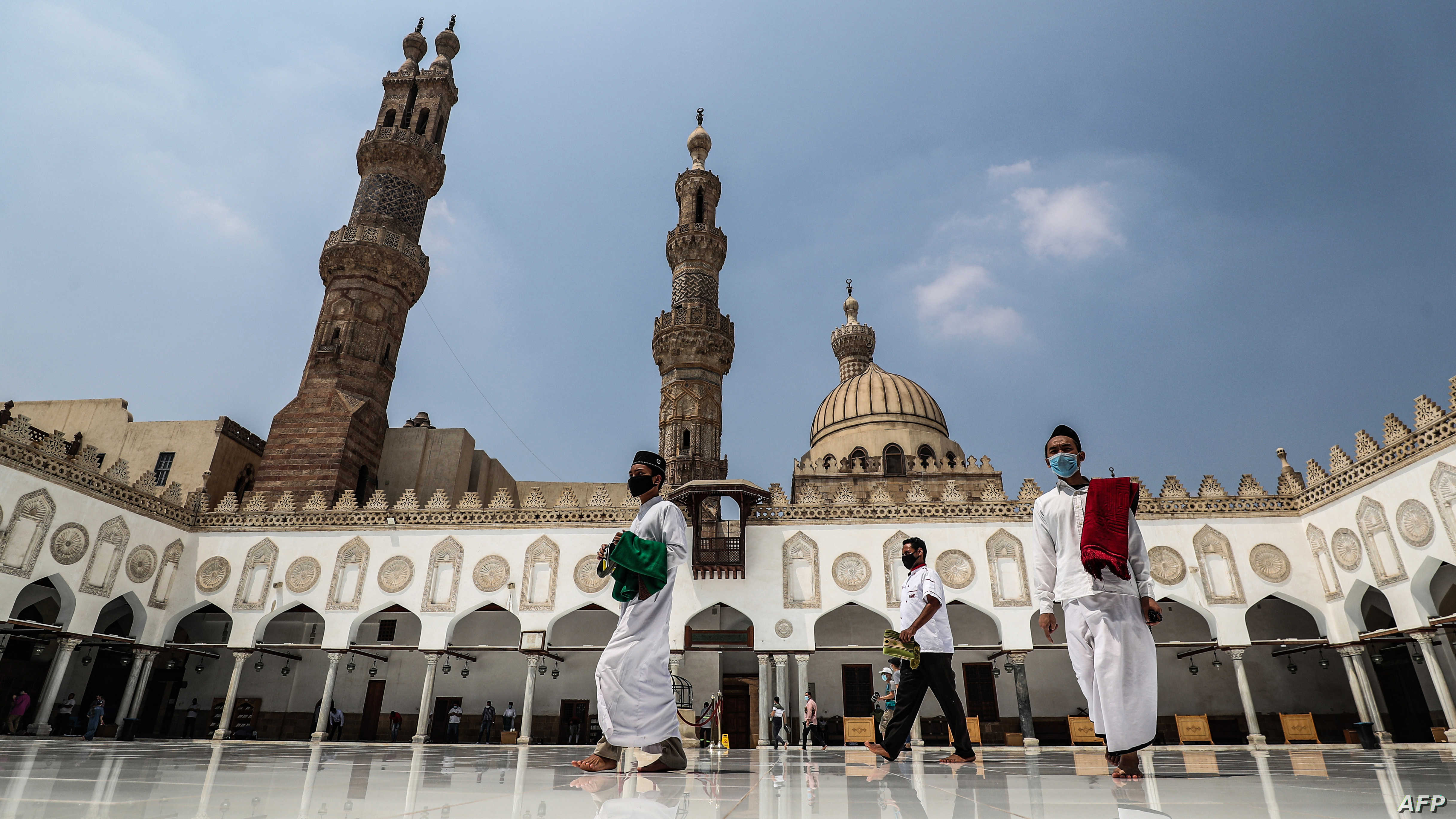 Туристы в египте. Египетский праздник. Какой праздник в египте. Какой праздник в египте. Шам эль нессим.