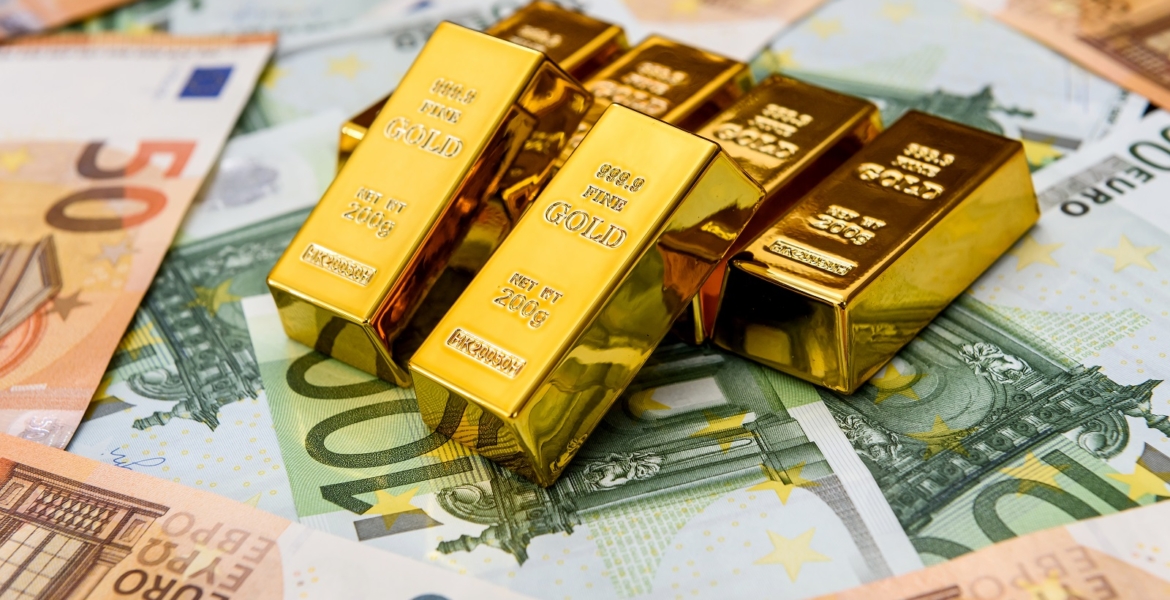 أسعار الذهب العالمية تسجل مستوى تاريخي جديد عند 3600 دولار للأوقية