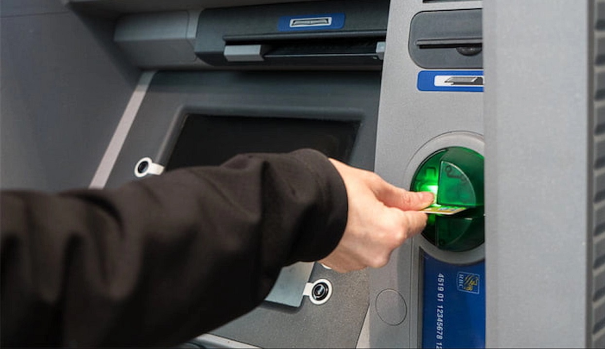 الأبناك تكرس من أزمة المغاربة بهذه التصرفات