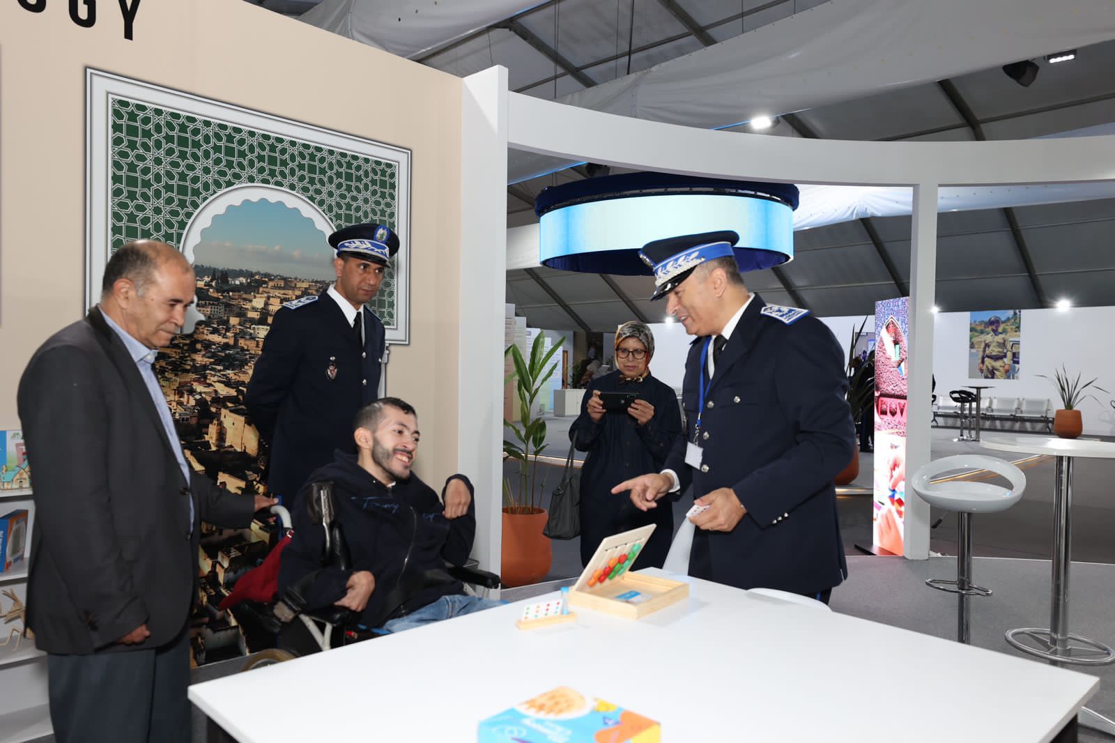 رقم قياسي لزوار الأبواب المفتوحة للأمن رغم أمطار الخير العاصفية