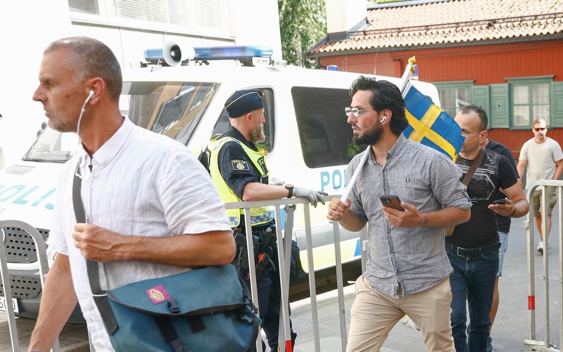 حرق المصحف دولة عربية تطرد سفيرة السويد