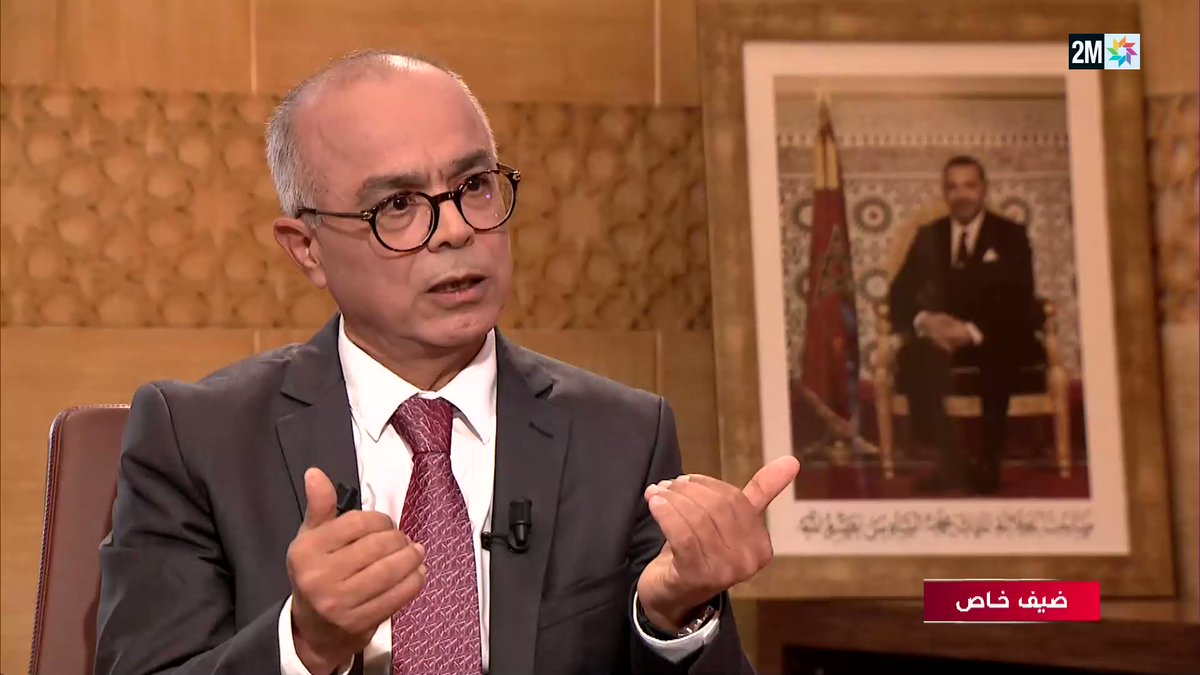 بنموسى يطوي ملف المتعاقدين