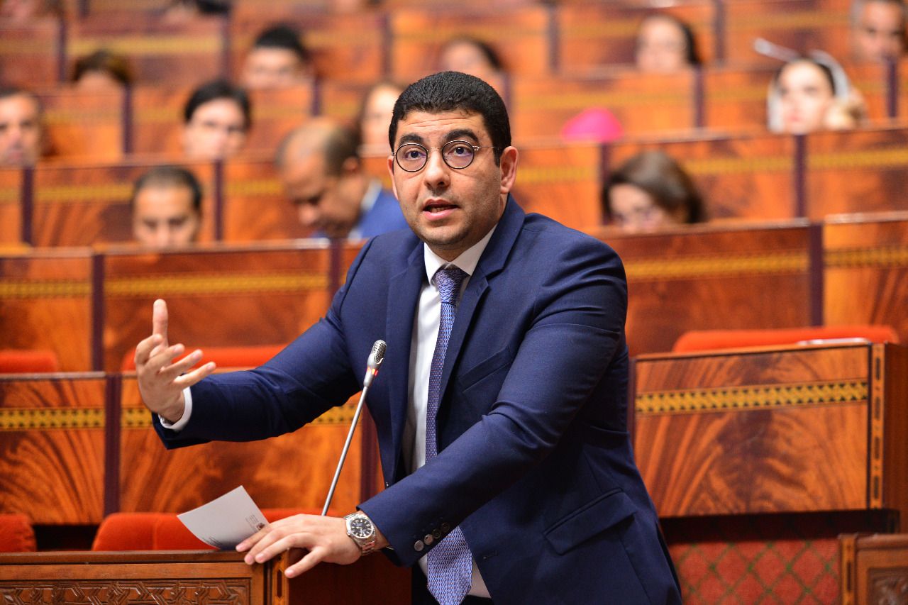 أستاذ متخصص: مشروع قانون الصحافة تجاهل رأي مؤسستين دستوريتين