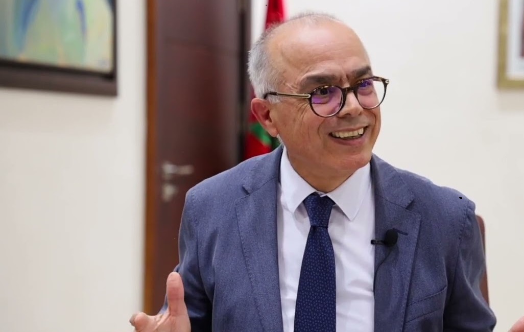 صانع النظام الأساسي الذي فجر الوضع في قطاع التعليم يطلب إعفاءه