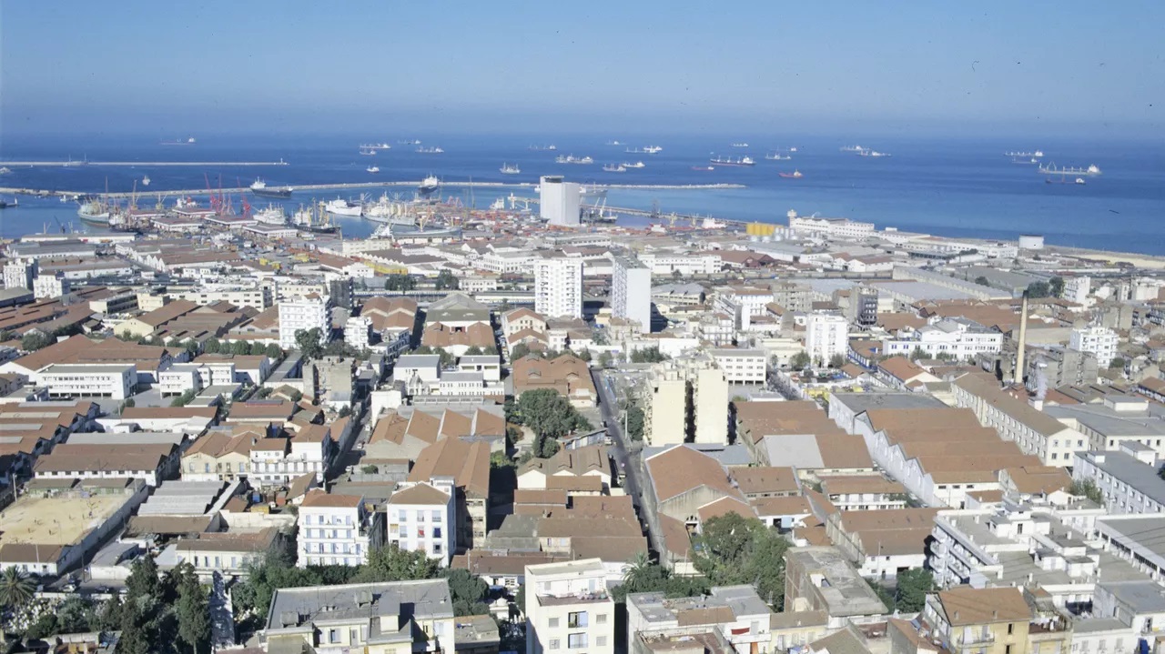 القضاء الجزائري يقول كلمته في حق رئيس حكومة