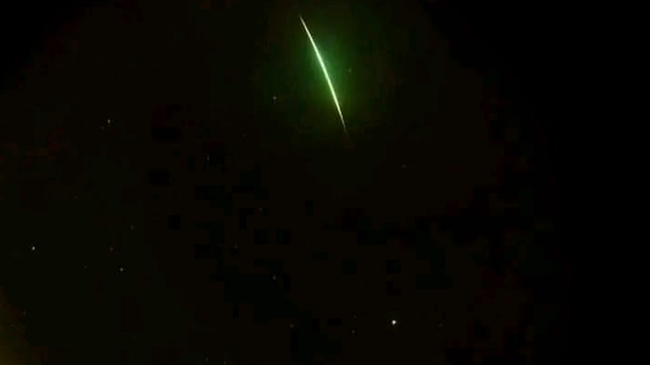 سقوط شهب نيزكية عملاقة ضواحي مراكش تثير الهلع