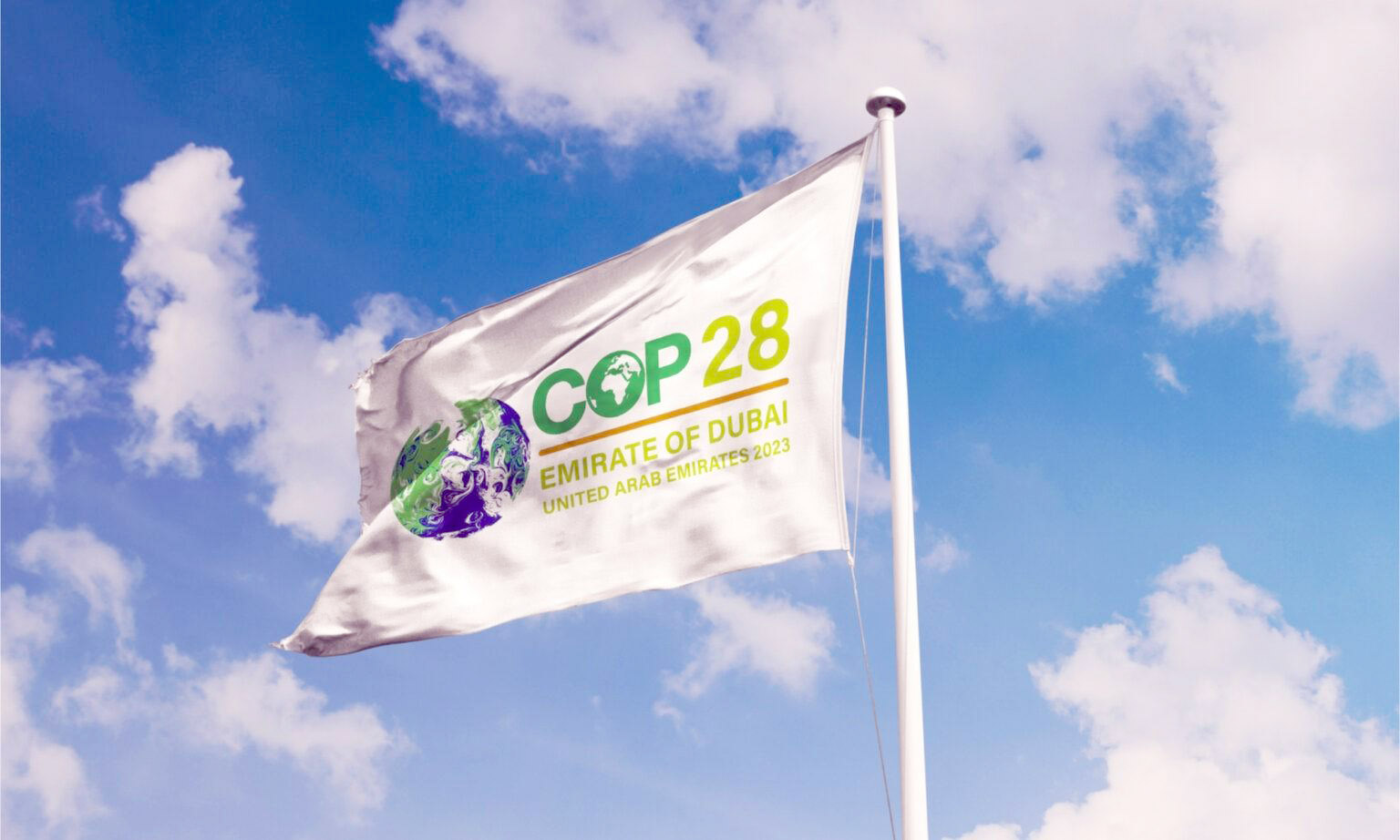 تقرير عالمي ينتقد اصطحاب وزيرة الطاقة لجيش من المقربين