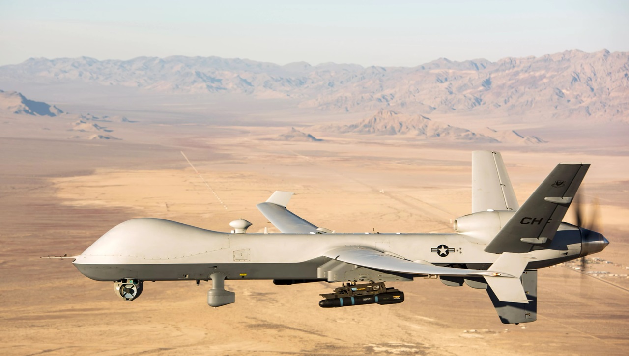 الطيران المغربي يدك عصابات البوليساريو بالثقيل