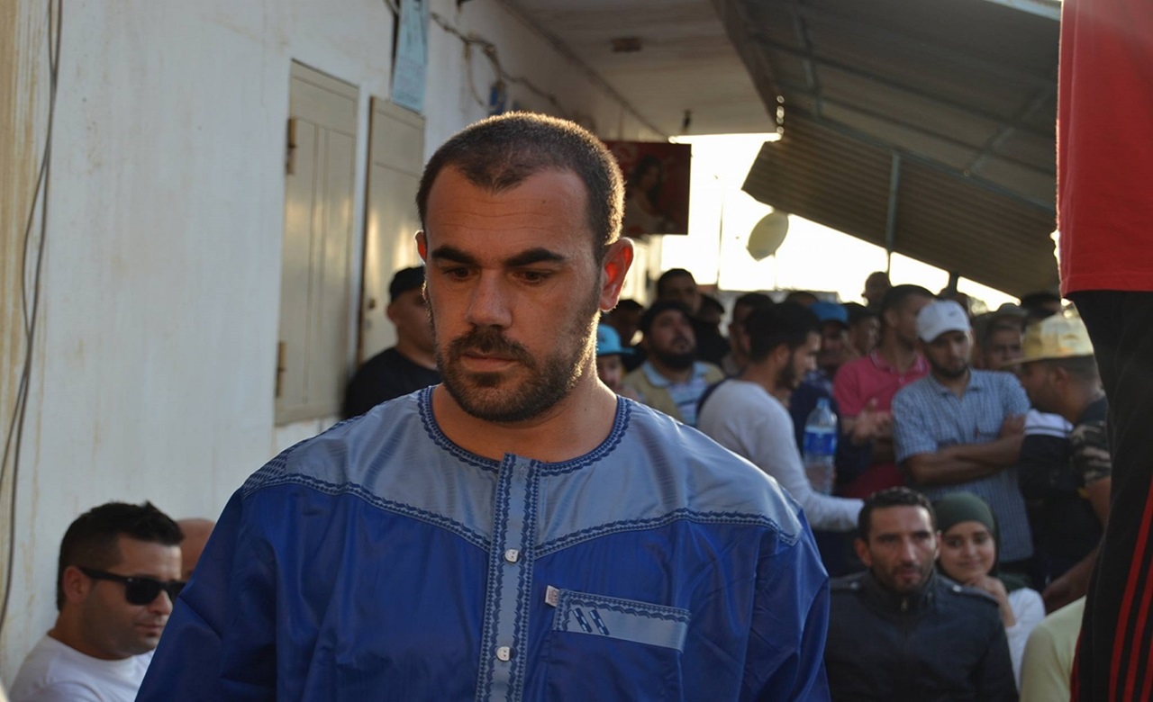 الزفزافي يغادر أسوار السجن