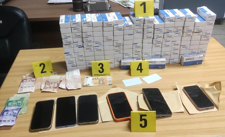 عملية تفتيش بـ "أيت كنون" بضواحي الخميسات يفجر مفاجأة