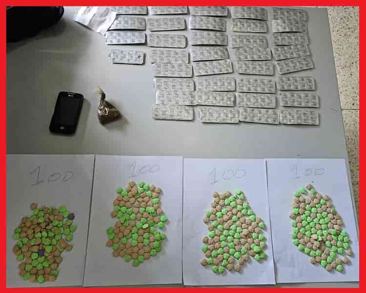 تفتيش حافلة لنقل المسافرين يفجر مفاجأة