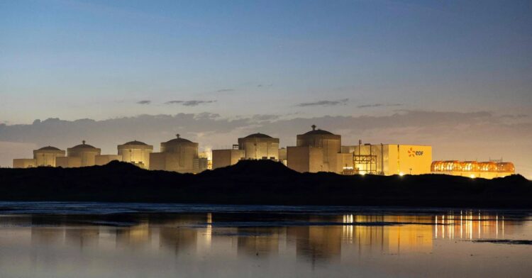 فرنسا، محطة نووية، قناديل البحر