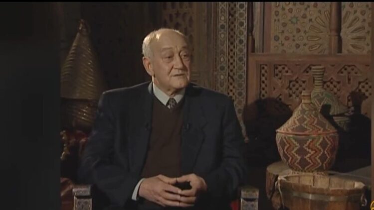 صورة أرشيفية للطيار المغربي الراحل صالح حشاد الناجي من معتقل تازمامارت