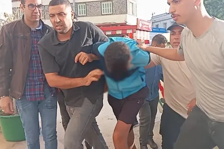 عناصر الأمن بالقصر الكبير توقف قاصرًا يشتبه في قتله الطفلة هداية